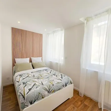 Elegant T2 Au Coeur De Cambrai Apartment Exterior photo